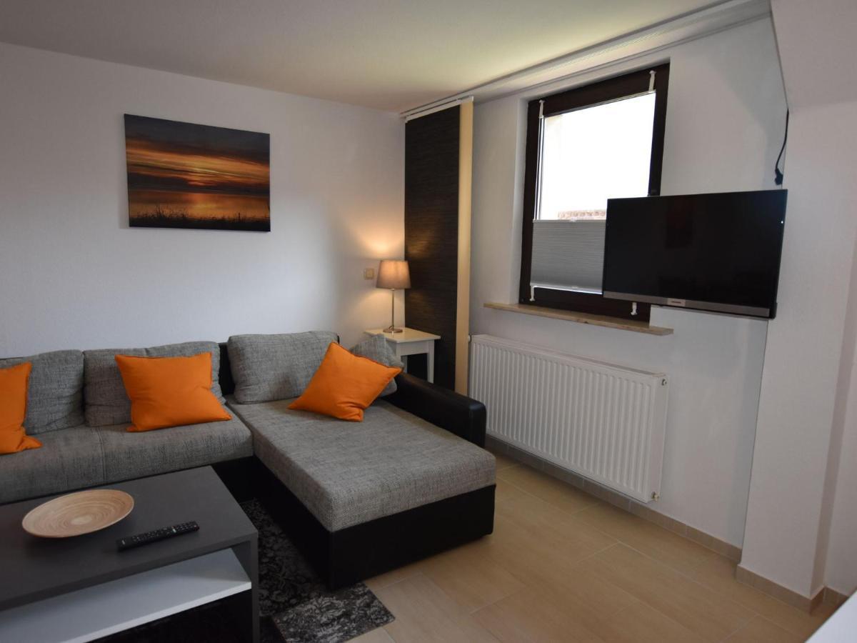 Apartment In Robertsdorf With Garden, Terrace, Barbecue Blowatz Rom bilde