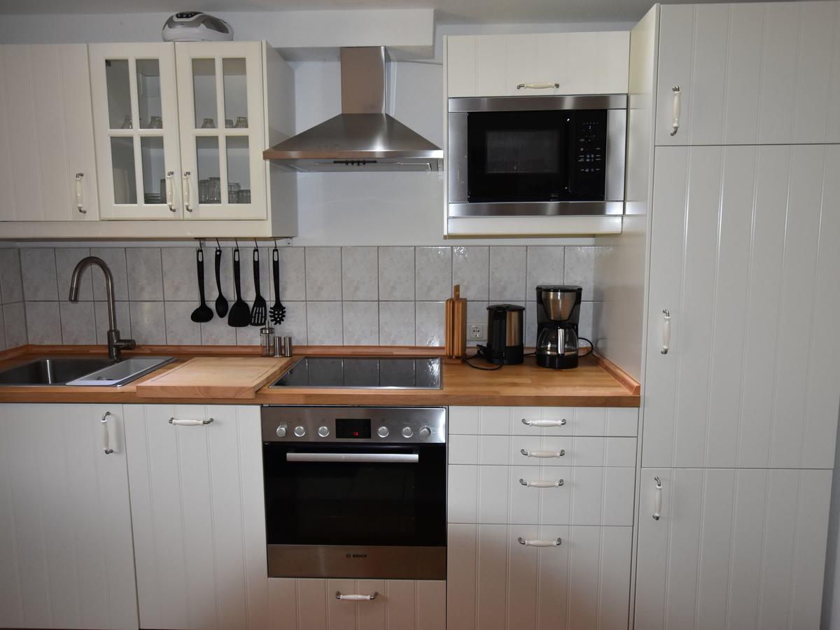 Apartment In Robertsdorf With Garden, Terrace, Barbecue Blowatz Eksteriør bilde